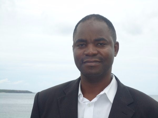 Dr. Abel Busutu